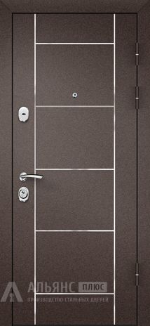 Фото «Коричневая / белая входная дверь с белым покрытием эмаль внутри и прочными петлями №4»